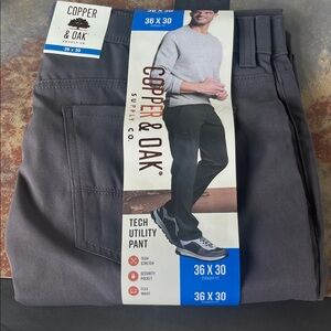 Copper & Oak Men's Gray Cargo Pants 36 x 30 straight leg NWT